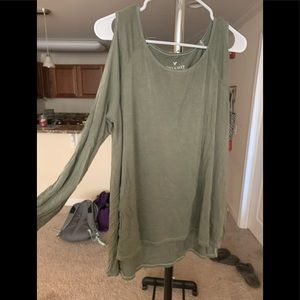 Soft & Sexy cold shoulder top